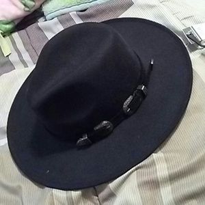 Cowboy hat